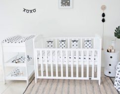 cots-adelaide_babyhood_classic_curve_cot_2